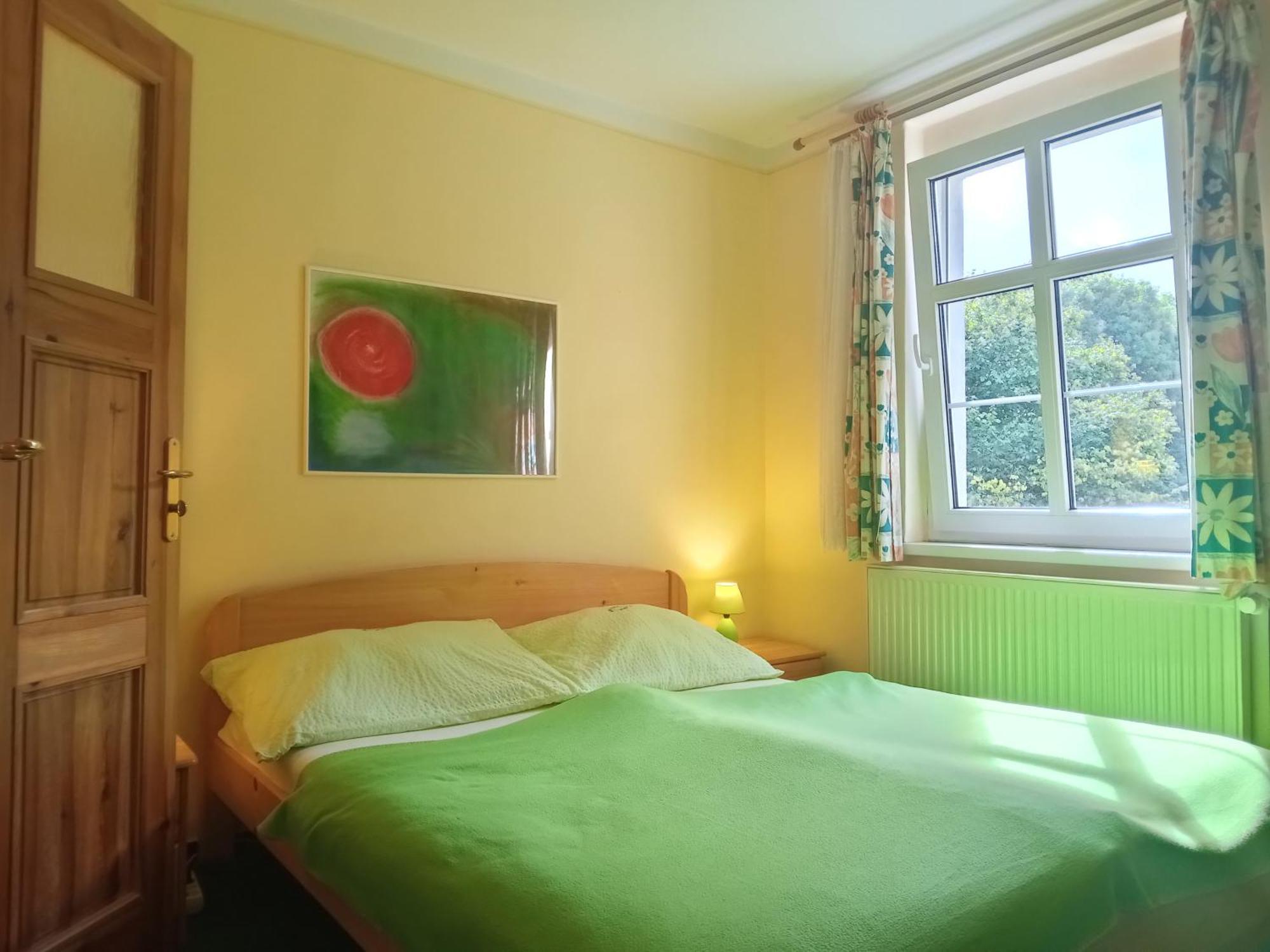Hotel U Zeleneho Stromu - Zum Gruenen Baum 흐렌스코 외부 사진